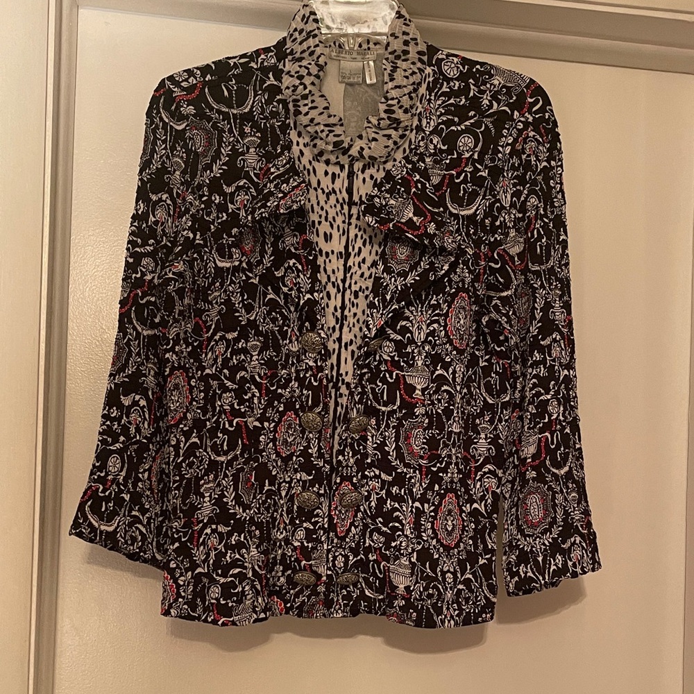 Alberto Makali Black and Red Patterned Blouse